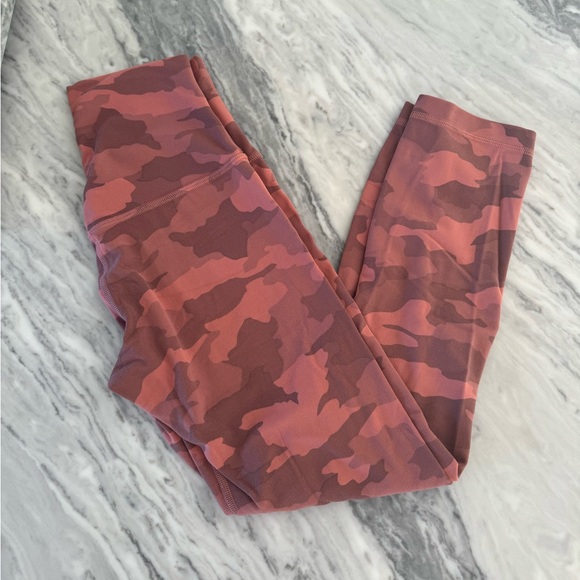 LULULEMON align high rise crop 23” - Picture 1 of 3